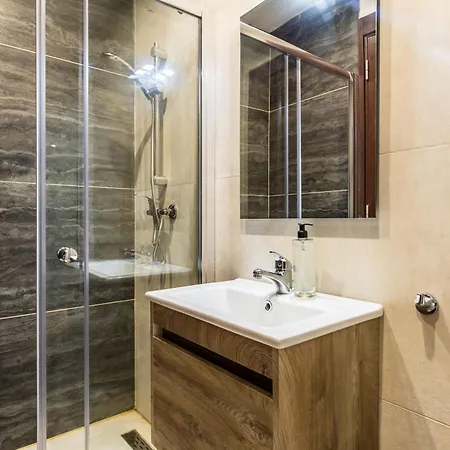 2 Bedroom With Yard And Bbq - By Solea San Ġwann